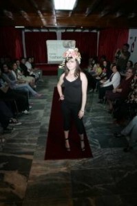 Desfile de moda reciclada en Bande